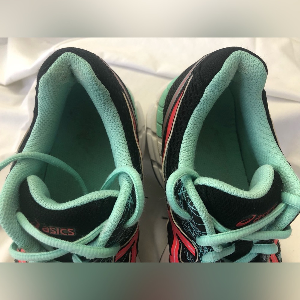 ASICS Women's Gel Excite 2 T483Q(D) Running Crosstrainer shoes. Size 9.5. - Picture 4 of 4
